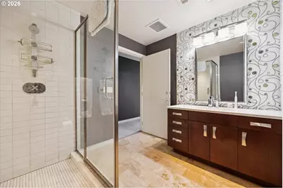 836 S Curry St #102, Portland, OR 97239 - Photo 33