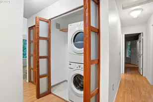 5156 SW Multnomah Blvd, Portland, OR 97219 - Photo 3