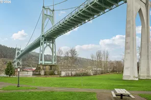 9210 N Windle St, Portland, OR 97203 - Photo 29