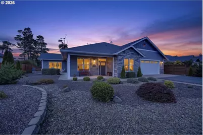 88084 Lake Point Dr, Florence, OR 97439 - Photo 21