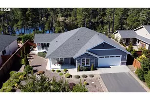 88084 Lake Point Dr, Florence, OR 97439 - Photo 1