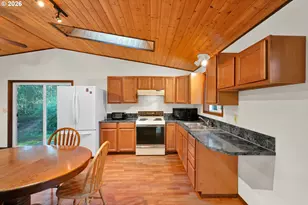 23220 Burgett Creek Rd, Philomath, OR 97370 - Photo 19