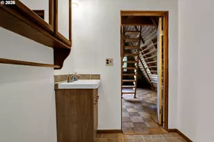 23220 Burgett Creek Rd, Philomath, OR 97370 - Photo 33