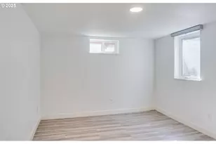 3552 NE Killingsworth St, Portland, OR 97211 - Photo 17