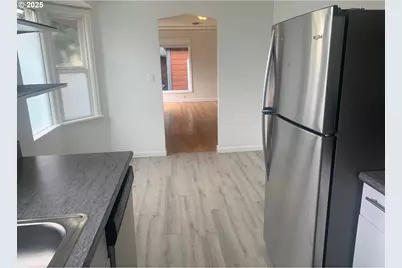 3552 NE Killingsworth St, Portland, OR 97211 - Photo 7