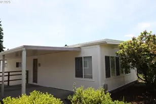 11402 SW Royal Villa Dr 144, Tigard, OR 97224 - Photo 3