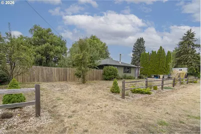 320 S 11th St, Lebanon, OR 97355 - Photo 39