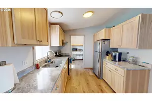 94515 Hayden Rd, Gold Beach, OR 97444 - Photo 11