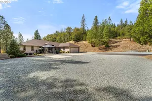 200 Eagle Ridge Dr, Canyonville, OR 97417 - Photo 45