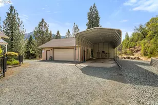 200 Eagle Ridge Dr, Canyonville, OR 97417 - Photo 43