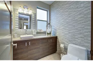 1902 N 18th Ct, Washougal, WA 98671 - Photo 9