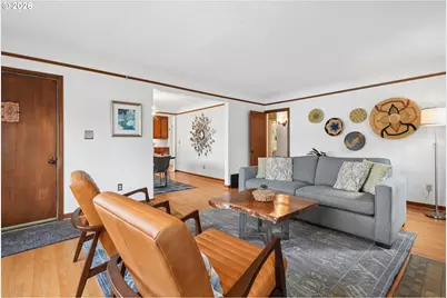 4334 NE Cesar E Chavez Blvd, Portland, OR 97211 - Photo 9