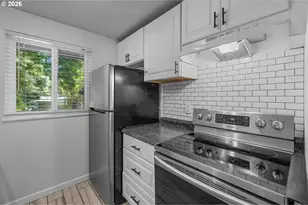 12638 NW Barnes Rd, Portland, OR 97229 - Photo 13
