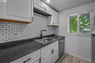 12638 NW Barnes Rd, Portland, OR 97229 - Photo 11