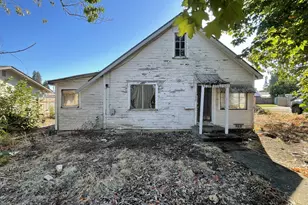 1109 4th St, Springfield, OR 97477 - Photo 1