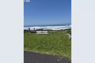 71 Surfside Dr, Yachats, OR 97498 - Photo 13