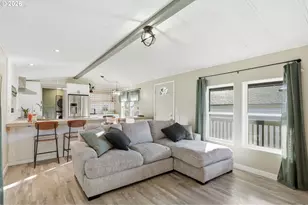 301 E Columbia Dr, Newberg, OR 97132 - Photo 29