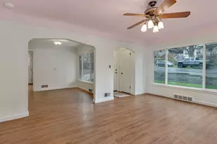 10505 SE 36th Ave, Milwaukie, OR 97222 - Photo 9