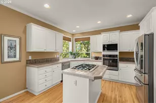 9625 NW Fleischner St, Portland, OR 97229 - Photo 13