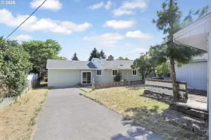 214 E 13th St, The Dalles, OR 97058 - Photo 35
