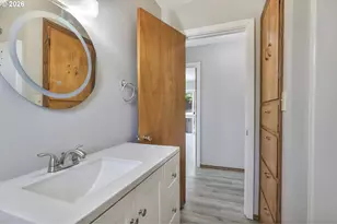 214 E 13th St, The Dalles, OR 97058 - Photo 25