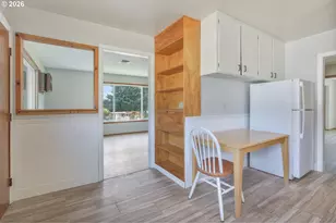 214 E 13th St, The Dalles, OR 97058 - Photo 15