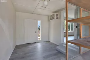 214 E 13th St, The Dalles, OR 97058 - Photo 7