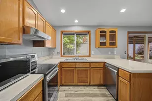 35129 Sykes Rd, Saint Helens, OR 97051 - Photo 5