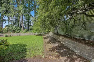 35129 Sykes Rd, Saint Helens, OR 97051 - Photo 27