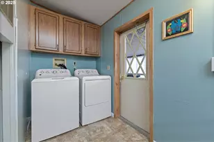 100 SW 195th Ave, Beaverton, OR 97006 - Photo 11