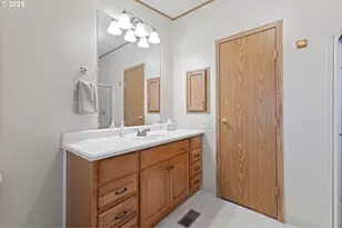 100 SW 195th Ave, Beaverton, OR 97006 - Photo 19