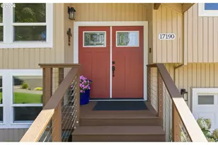 17190 Robb Pl, Lake Oswego, OR 97034 - Photo 9