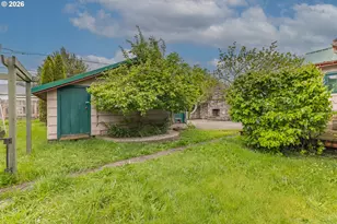 1170 N Baxter St, Coquille, OR 97423 - Photo 47