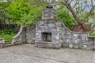 1170 N Baxter St, Coquille, OR 97423 - Photo 45