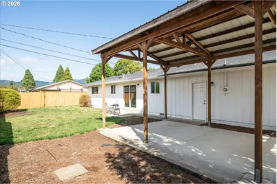 2302 Grovedale Dr, Springfield, OR 97477 - Photo 27