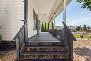 410 E Yacolt Rd, Yacolt, WA 98675 - Photo 5