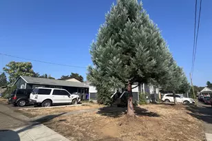 5628 SE 87th Ave, Portland, OR 97266 - Photo 5