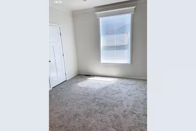 1025 S 6th #82, Harrisburg, OR 97446 - Photo 9