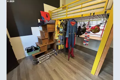 44989 McKenzie Hwy, Leaburg, OR 97489 - Photo 13