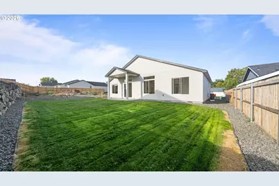 1277 SE 9th St, Hermiston, OR 97838 - Photo 27