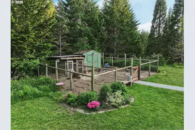99 Tunnel Rd, White Salmon, WA 98672 - Photo 37