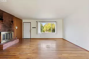 910 SE 214th Ave, Gresham, OR 97030 - Photo 17