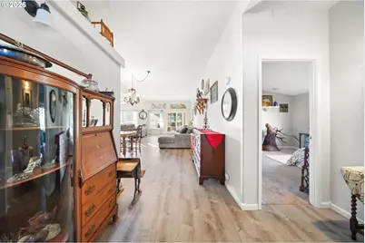 133 Village Dr, Cottage Grove, OR 97424 - Photo 7