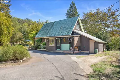183 Ecklund St, Canyonville, OR 97417 - Photo 21