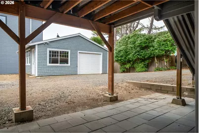 873 SW 8th St, Lincoln City, OR 97367 - Photo 43