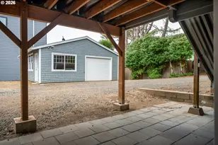873 SW 8th St, Lincoln City, OR 97367 - Photo 43