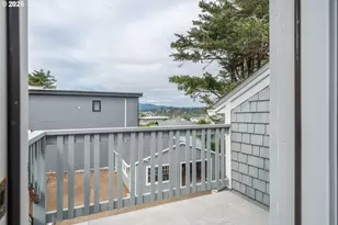873 SW 8th St, Lincoln City, OR 97367 - Photo 31