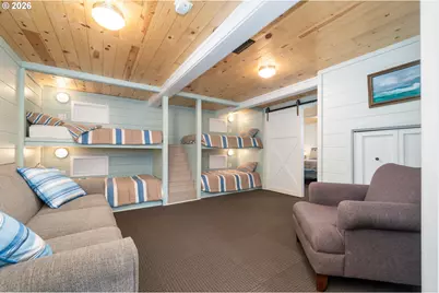 873 SW 8th St, Lincoln City, OR 97367 - Photo 37
