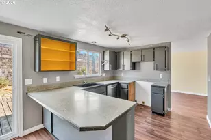 8304 NE 136th Ave, Vancouver, WA 98682 - Photo 9