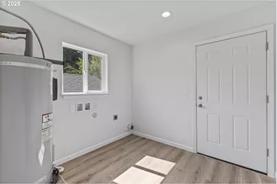 1175 N Dean St, Coquille, OR 97423 - Photo 29